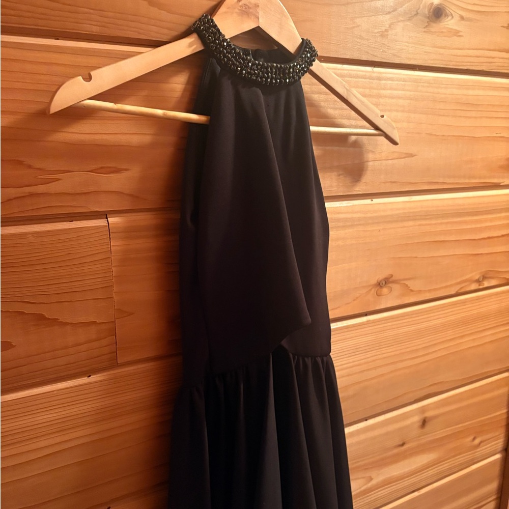ELEGANT BLACK 2 PIECE FUN FASHION. WITH LONG CAPE AND SPARKLY PANTS